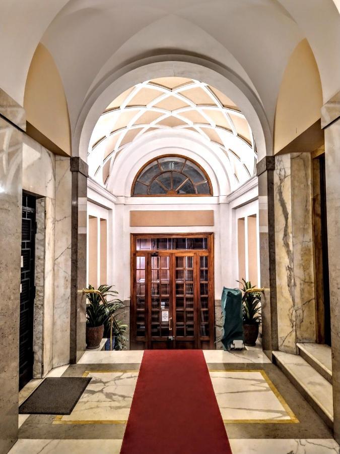 Lorvand Rome Buitenkant foto